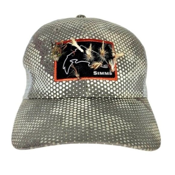 SIMMS Hex Camo Fly Fishing Trout Patch Trucker Hat Limited Edition Bonus 8 Flies - Picture 1 of 11